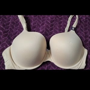 Victoria Secret Body By Victoria Perfect Shape Bra size 38D
